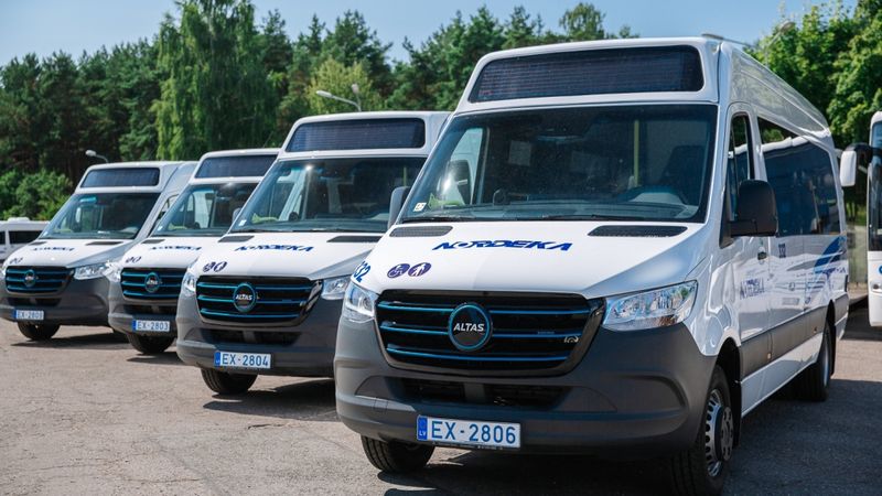 Nordeka aizņemas 7,2 miljonus eiro elektrisko mikroautobusu iegādei