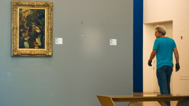 Mākslas pasauli satricina vērienīga zādzība