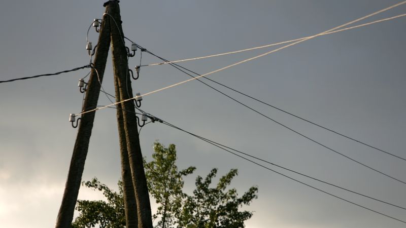 Elektrības cenas paralizējot ražošanu