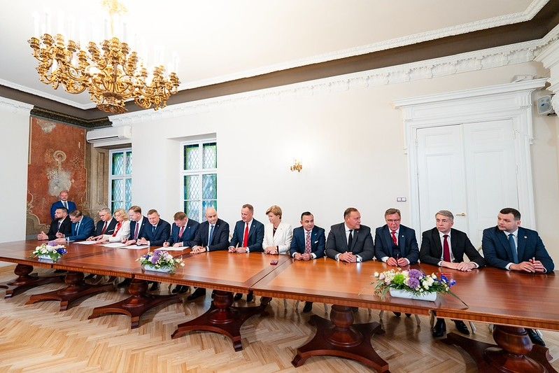 Saeimas partijas paraksta Kulberga valdības deklarāciju un sadarbības līgumu