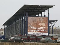 Domenikss iesniedzis sūdzību par skolēnu autobusu iegādi