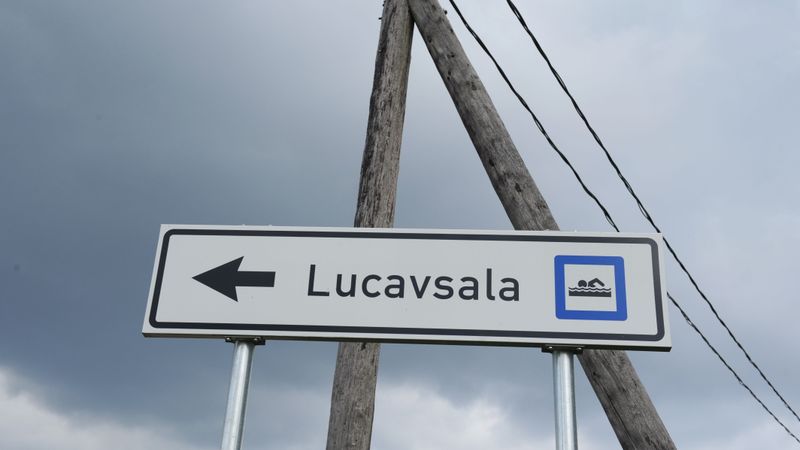 Vāks parakstus pret Lucavsalas pārdošanu un sūdzēsies tiesībsargam par iedzīvotāju neuzklausīšanu