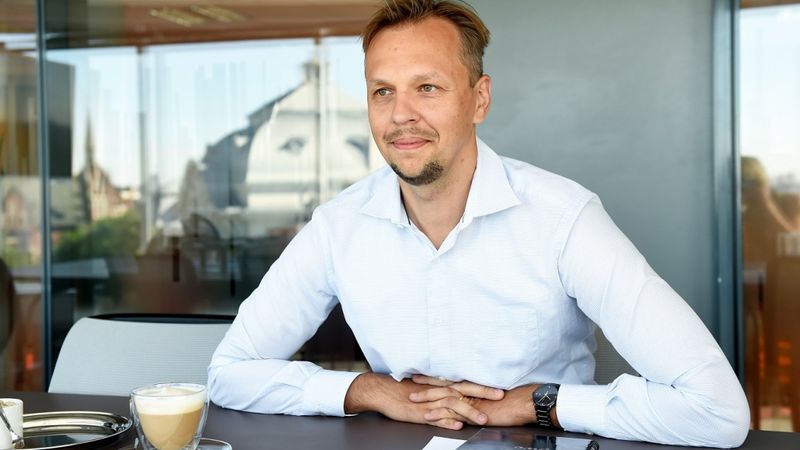 Strauji augošus uzņēmumus pirks kā karstus pīrādziņus