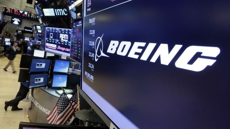 FOTO: Dow Jones Industrial Average veiksmīgākās un neveiksmīgākās akcijas