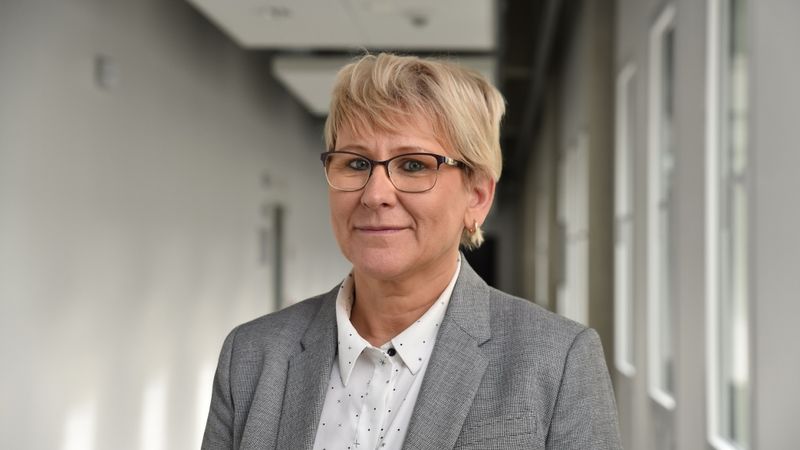 Jaunzeme: Situācija saistībā ar «aplokšņu» apmēru ir dramatiska