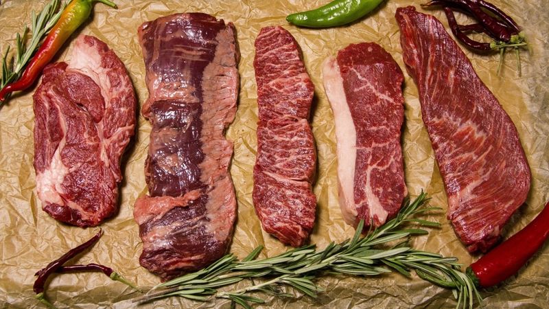 Liellopa gaļas cena Latvijā pieaugusi par 32,8%