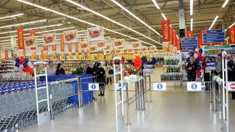 Brīdina par ugunsaizsardzības sistēmu pārbaudēm Maxima veikalos
