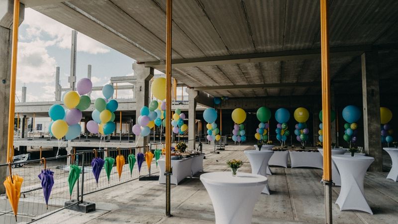FOTO: Uzsākta Ülemiste tirdzniecības centra paplašināšana Tallinā