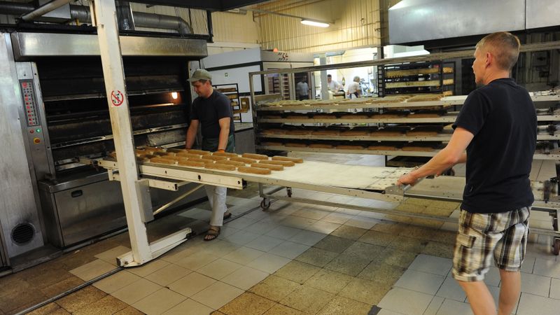 DB viesojas pie pārtikas ražotājiem Dona un Margret
