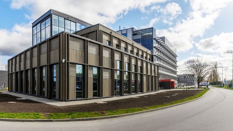 Ar biroja piebūvi Rimi pabeidzis 82 miljonus eiro vērto paplašināšanās projektu Rīgā