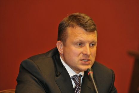 Priekšvēlēšanu retorikā prasa «apgraizīt» veikalu tīklus
