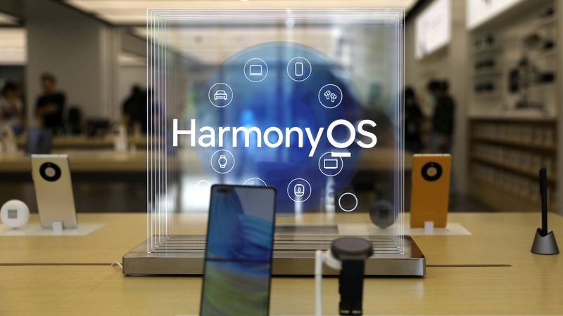 Huawei tirgū laiž savu mobilo operētājsistēmu