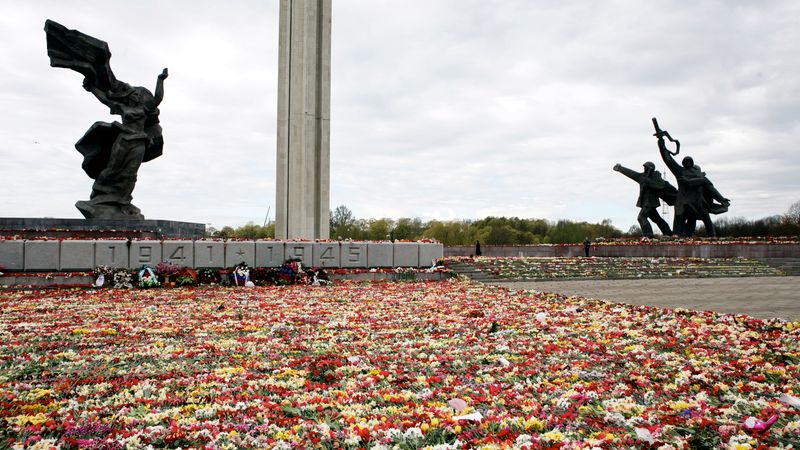 Mākslas zinātnieks: Uzvaras pieminekļa mākslinieciskā vērtība līdzvērtīga Brīvības piemineklim
