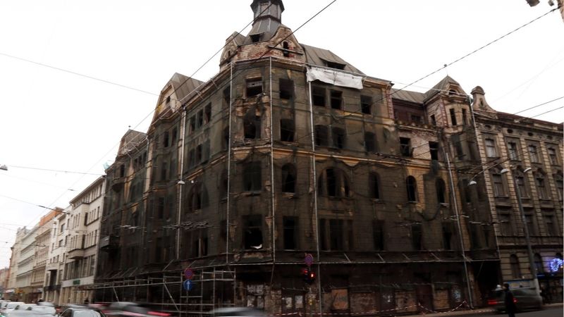Rīgas dome cer atsavināt Marijas ielā 6 esošo graustu