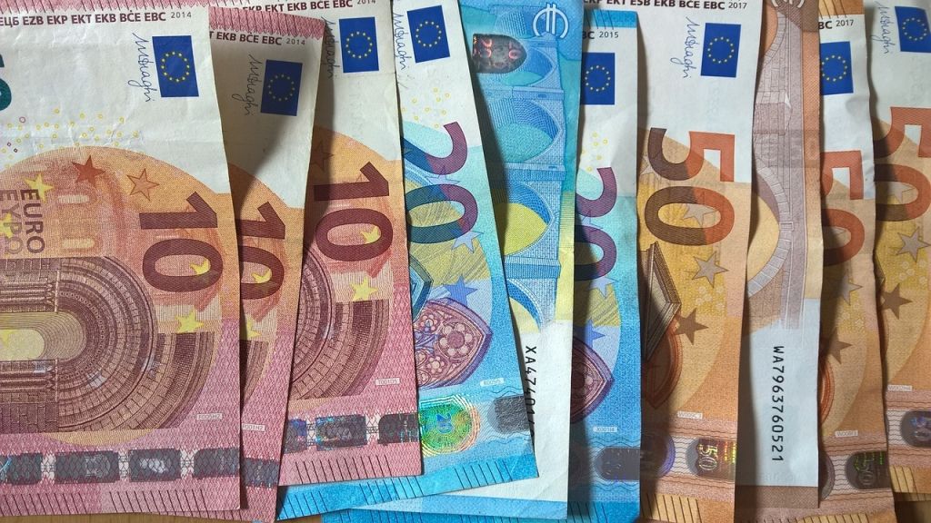 Ārvalstu studenti pērn Latvijas ekonomikā ienesuši 385,2 miljonus eiro