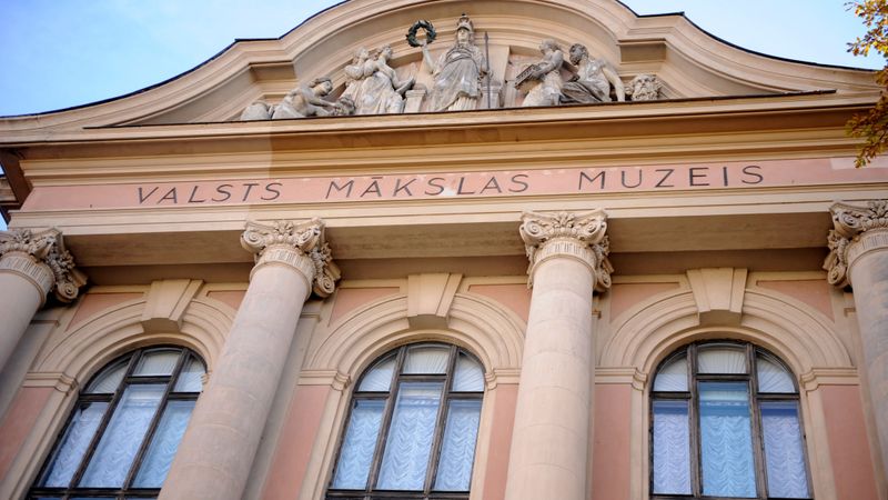 Mākslas muzeja pārbūves uzsākšana iekavējusies