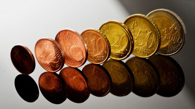 Pensionāri satraukti par gaidāmo pensiju indeksāciju