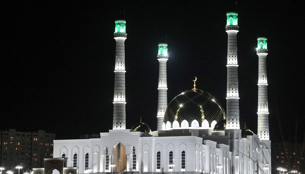Turkmenistāna tērēs 1,5 miljardus dolāru jaunas pilsētas būvniecībai