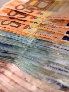 Anglo Irish Bank priekšsēdētājs: Īrijas bankām vajadzīgi vēl 50 miljardi eiro