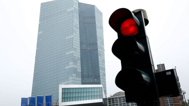 ECB nemaina bāzes procentlikmi