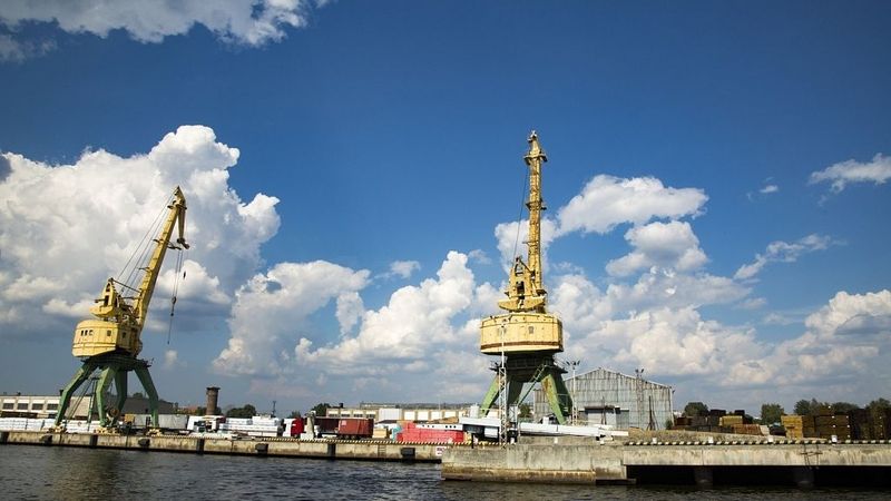 Valdība paredz Rīgas un Ventspils ostas pārveidot par kapitālsabiedrībām
