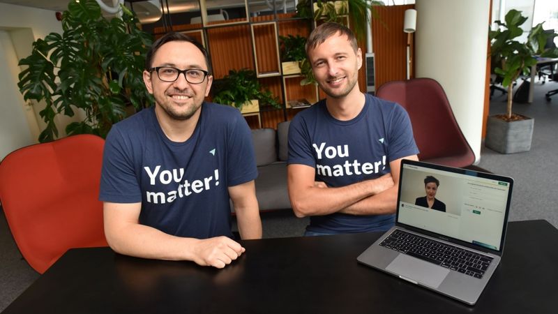 Sekojot idejai: Izaugsmes treniņa mozaīka internetā