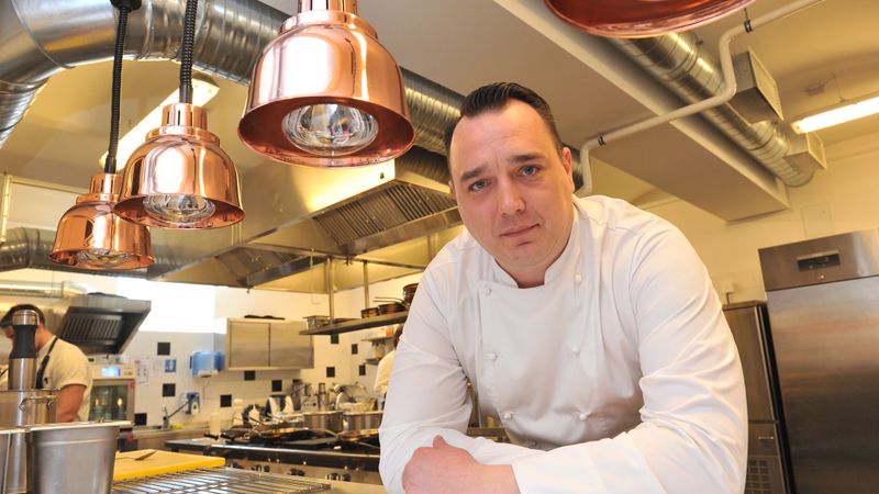 Atgriezies Latvijā, lai attīstītu restorānu Philippe
