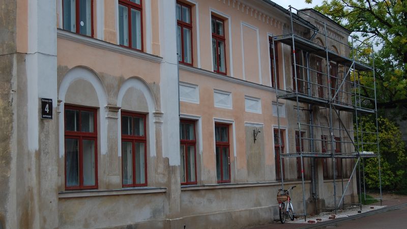 Ražo «ārstniecisko kosmētiku» ēkām