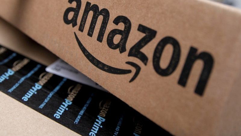 Vācijas mediji: Amazon iznīcina daudz atpakaļ atdotu jaunu preču