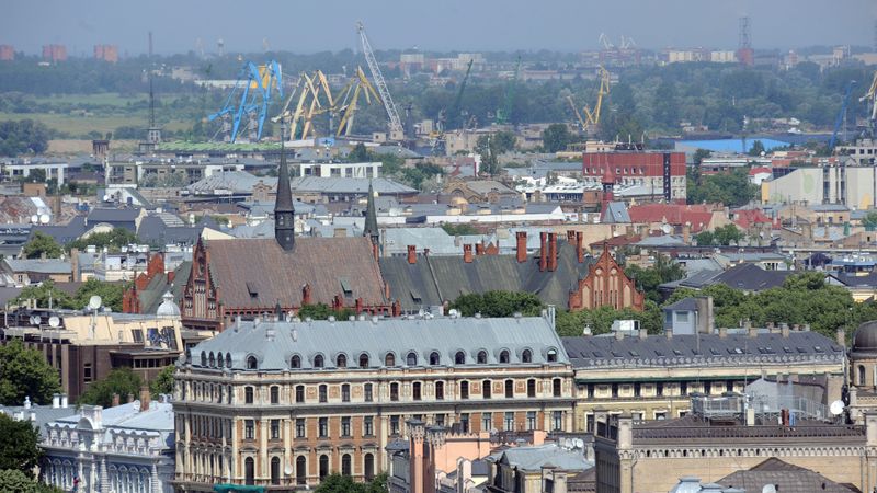 Vienīgās reālās dzīvības pazīmes vērojamas ap Rīgu