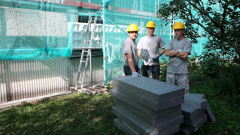 Sprūdžs: Rīga ēku siltināšanas virzienā nav darījusi praktiski neko