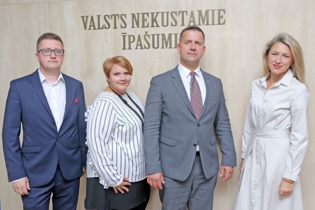 Publicitātes foto