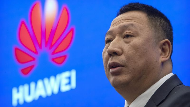 Huawei sāk jaunu juridisku cīņu ar ASV
