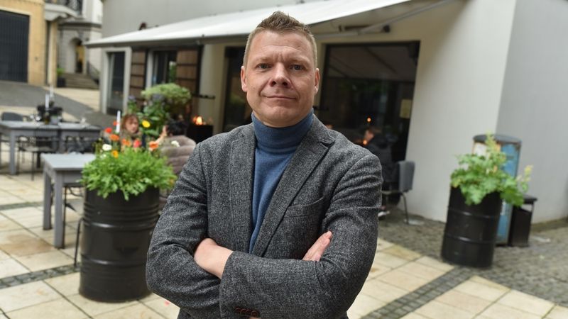 Covid-19 krīzes laikā darbību pārtraukuši apmēram 10% ēdinātāju