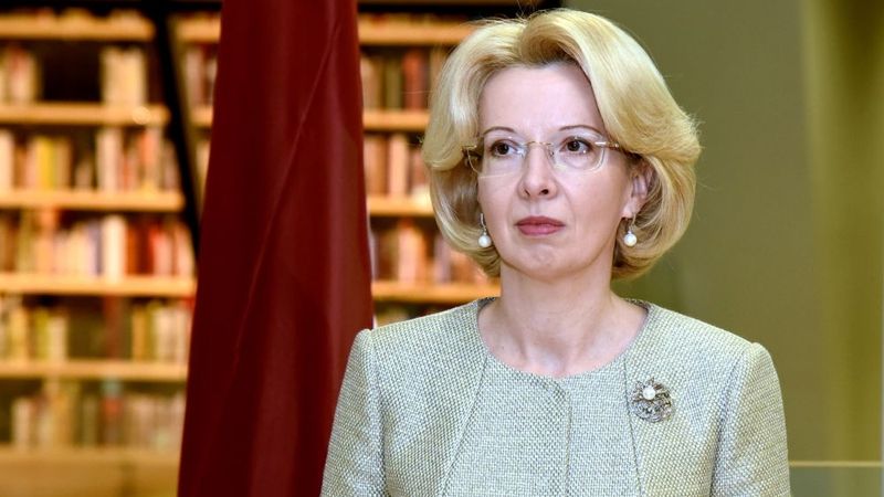 Saeimas priekšsēdētāja: Rimšēvičam pašam būtu jāatkāpjas no Latvijas Bankas prezidenta amata