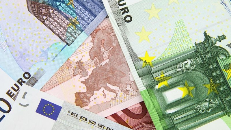 Itālijā 14 miljardu eiro atbalsta programma uzņēmumiem un patērētājiem