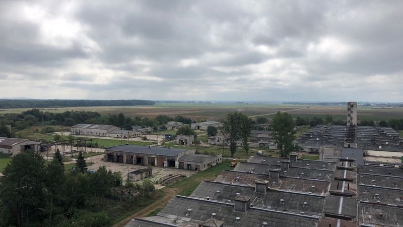 Miķelāni bekons par 2 miljoniem eiro iegādājies cūkkopības kompleksu Lietuvā