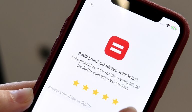 Bankas kontu piedāvā atvērt attālināti, izmantojot selfiju