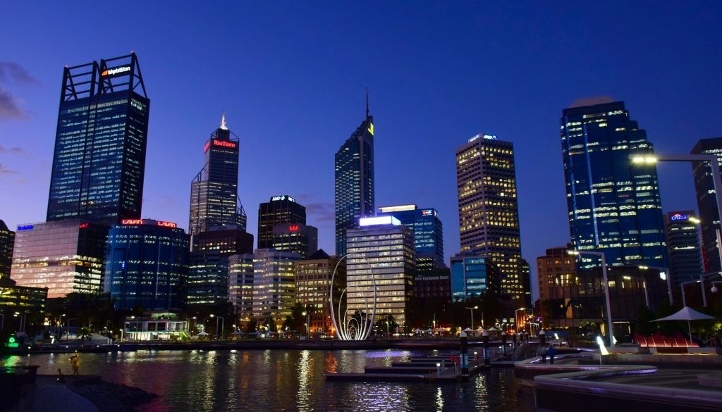 Austrālija nosaka jaunas sankcijas pret Krievijas bankām