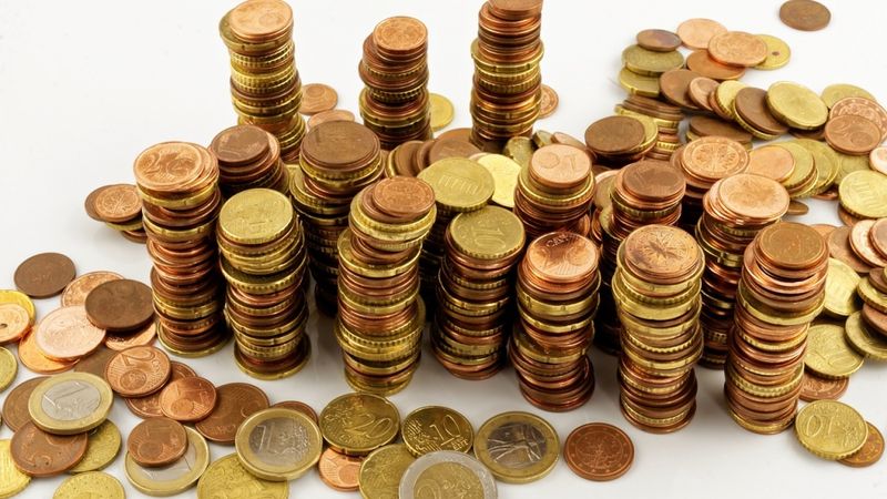 Fondu kritums iedragā arī uzkrājošo dzīvības apdrošināšanu