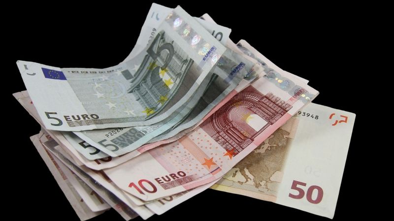 Nebanku kreditētāji izsnieguši par 12% vairāk aizdevumu
