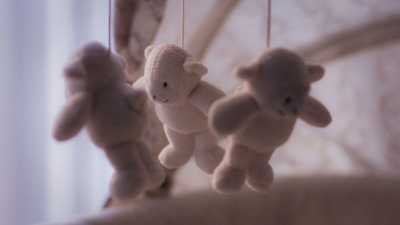 Latvijā reģistrēto jaundzimušo skaits pirmajā pusgadā sarucis par 13,2%