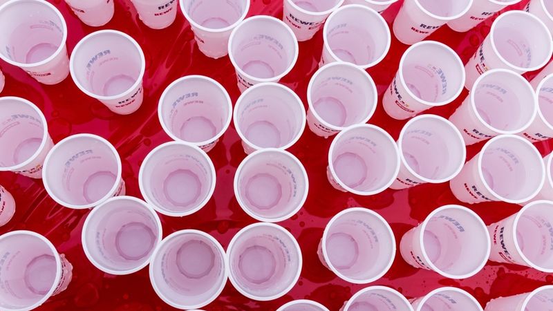 Stājies spēkā vienreizlietojamās plastmasas daļējs aizliegums