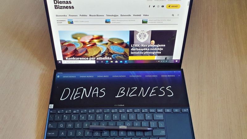 Divi ekrāni par puscenu