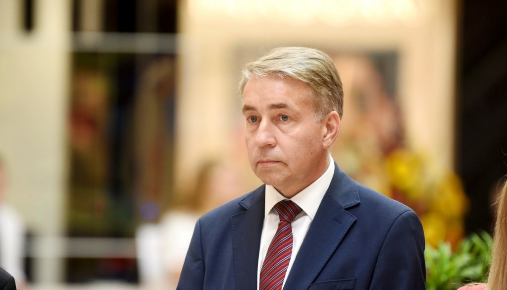 Pareizāk būtu celt patēriņa nodokli, bet koalīcija izlēma par pensiju pārskatīšanu