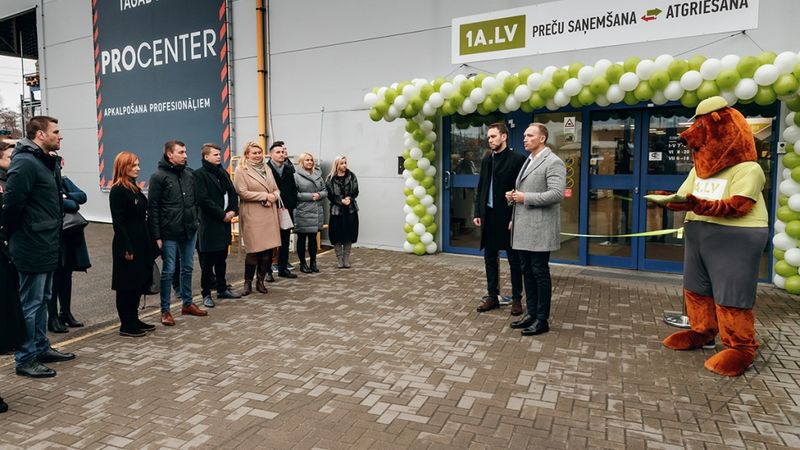 1a.lv atver pirmo preču saņemšanas punktu K-Senukai veikalā