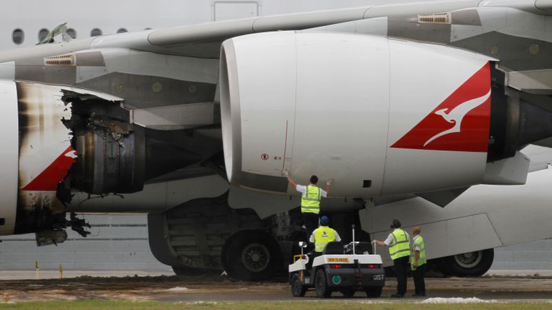 Pēc dzinēja aizdegšanās Quantas «nosēdina» visu savu gigantu A380 floti