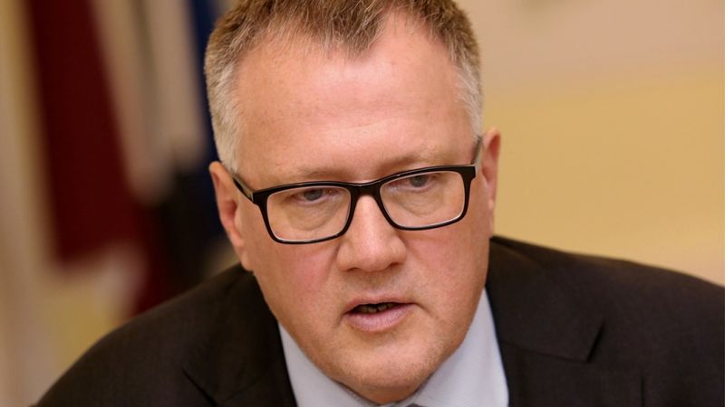 Ašeradens: Latvija bija brīdināta par banku sistēmas krīzes izveidošanos