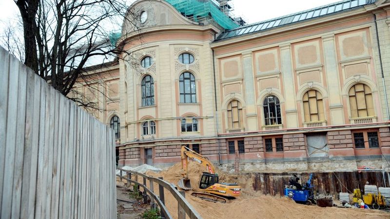 Kļūdas dēļ LNMM rekonstrukcijas gaitā radušies 309 000 latu papildu tēriņi