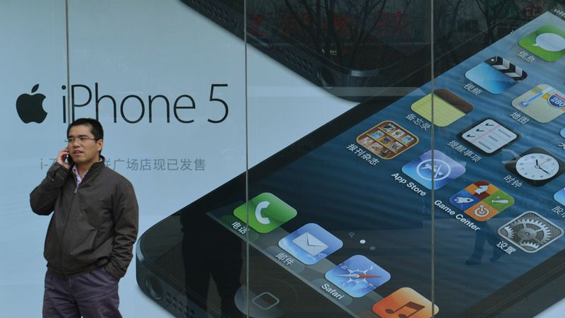 Laikraksts: Apple atsakās no Samsung pakalpojumiem